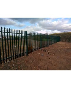 Palisade Fence Install